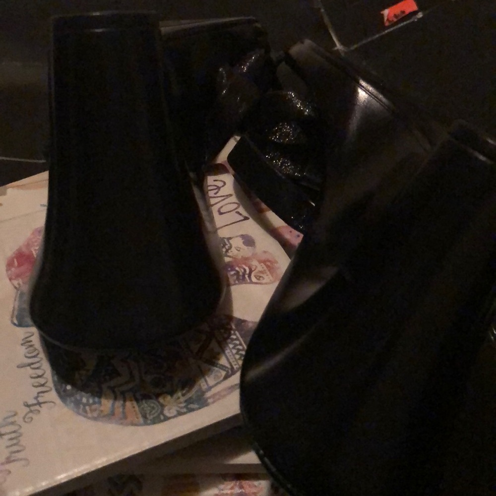 Italian shoemaker - Picture 4 of 4